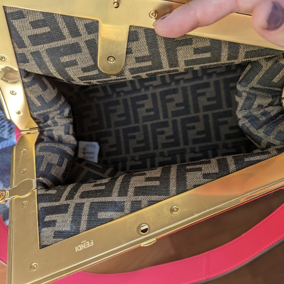 Fendi First Nappa Leather Clutch Fuchsia rare color - Picture 17 of 17